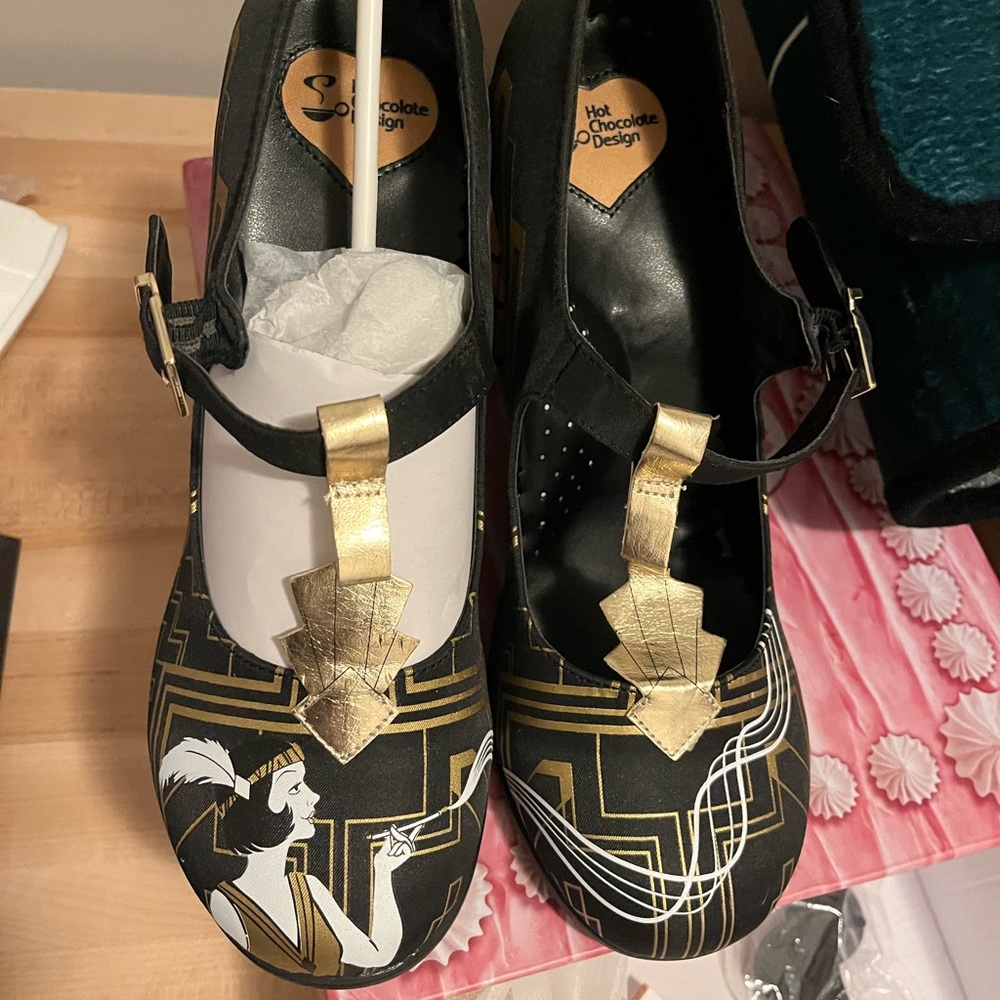 Hot Chocolate Flapper Heels